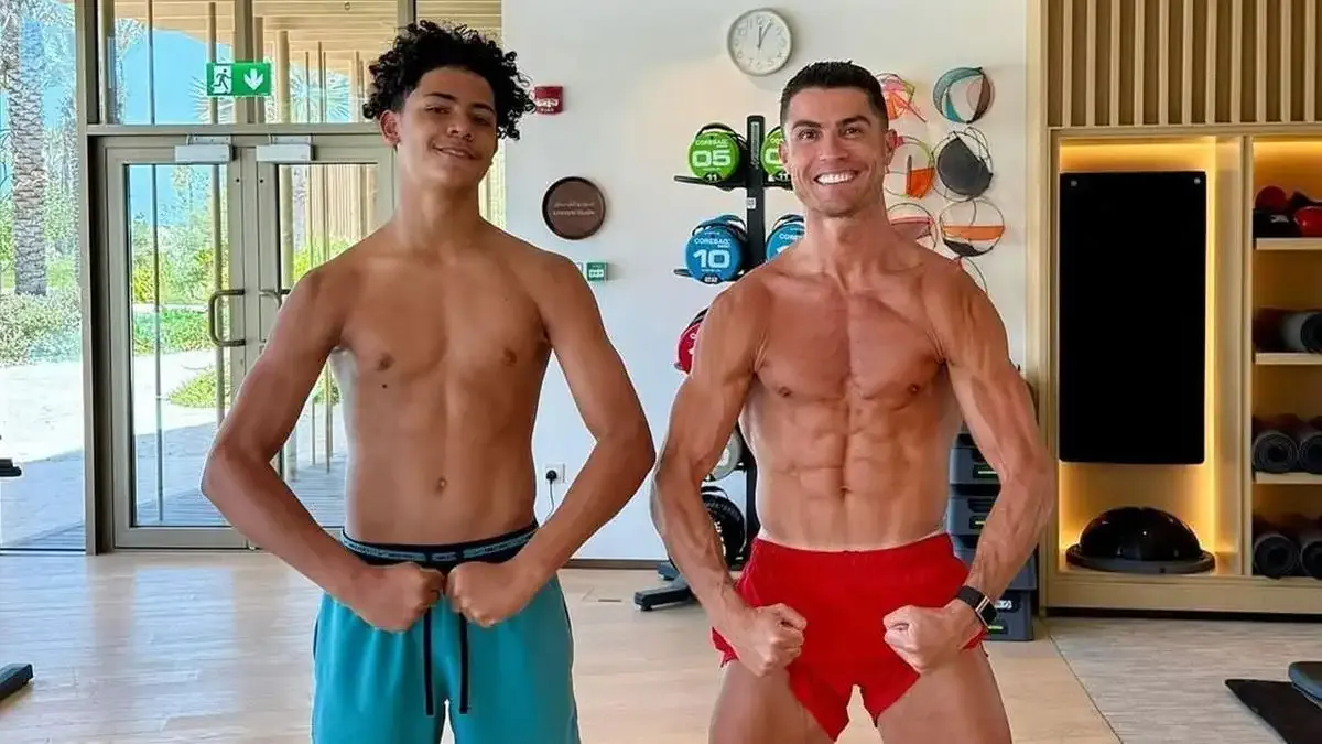 Ronaldo Jr.’dan “Babanla oynar mısın?” sorusuna flaş yanıt