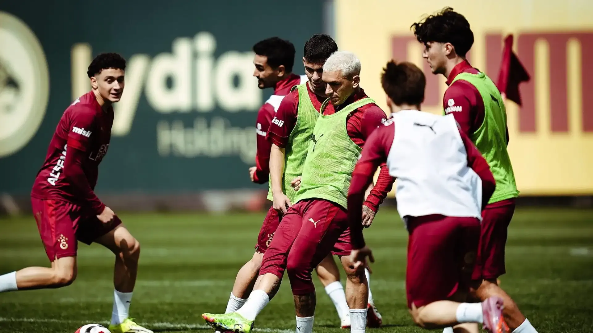 Galatasaray, Trabzonspor maçı hazırlıklarına devam etti