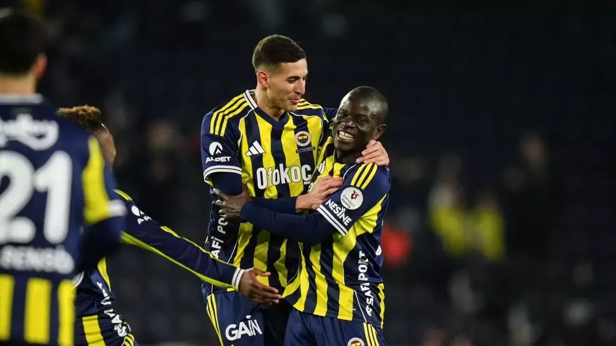 N'Golo Kante: "Umarım sezon sonunda ligi kazanırız"
