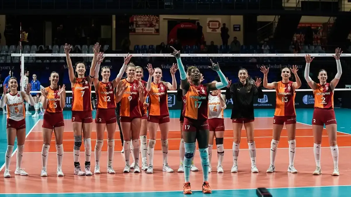 Galatasaray'da bir Avrupa zaferi de kadın voleybol takımından!