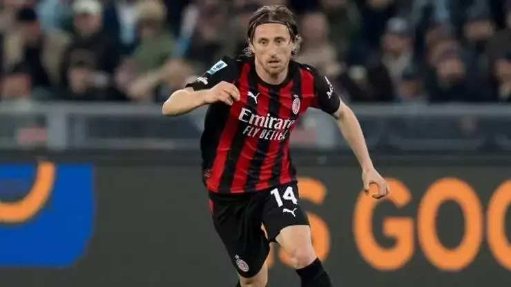 40 yaşındaki Modric'i bırakmıyorlar! Yeni teklif...
