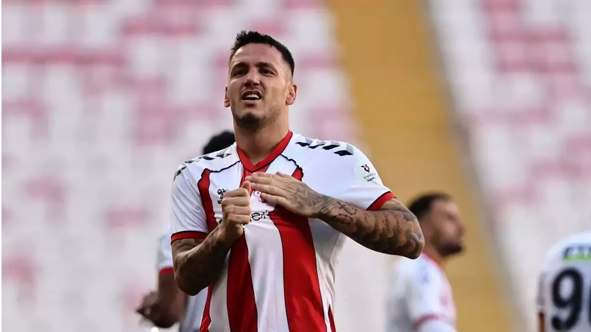 Sivasspor'a döndü, 1. Lig'in kralı oldu!