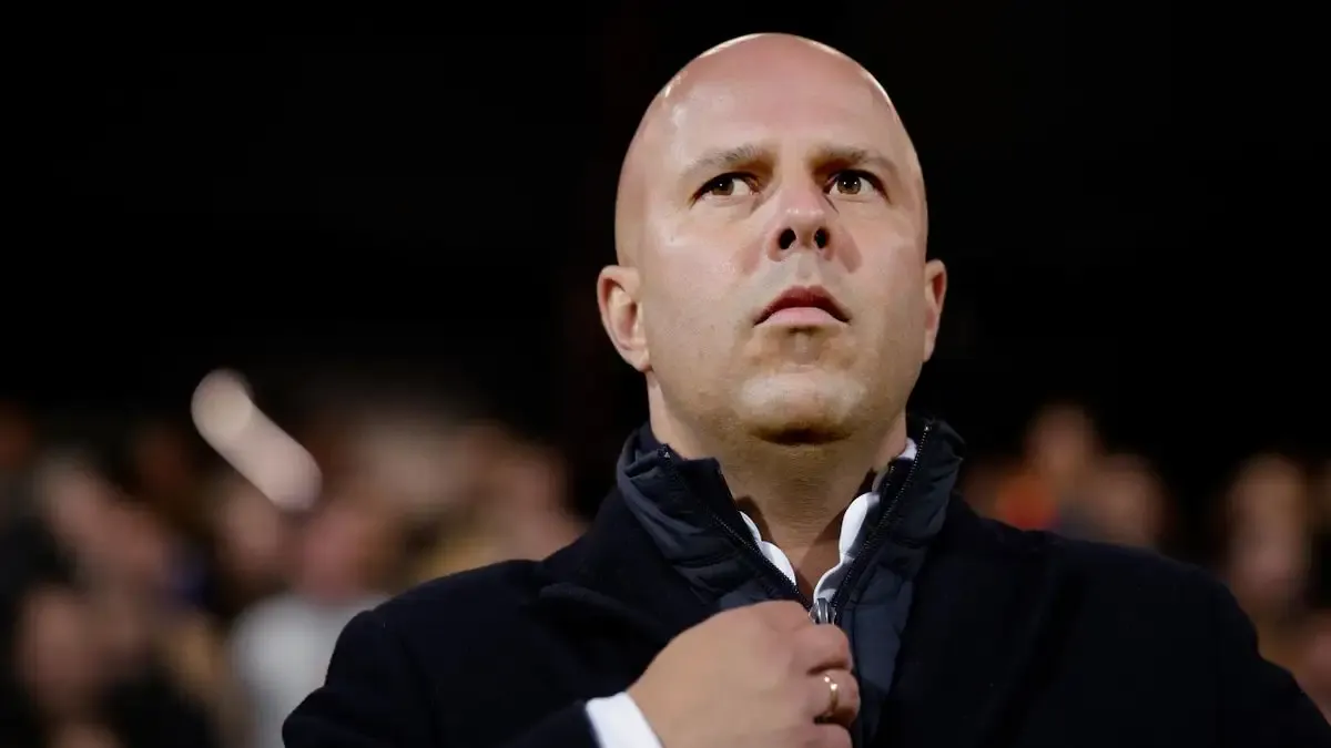 Galatasaray mağlubiyeti bardağı taşırdı! Arne Slot'un yerine o isim...