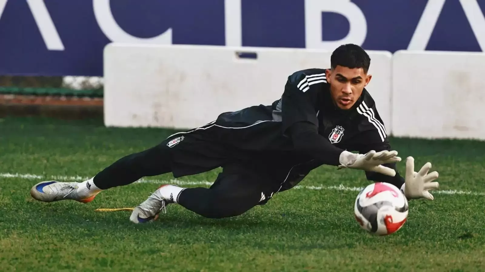 Sergen Yalçın'dan Devis Vasquez kararı!