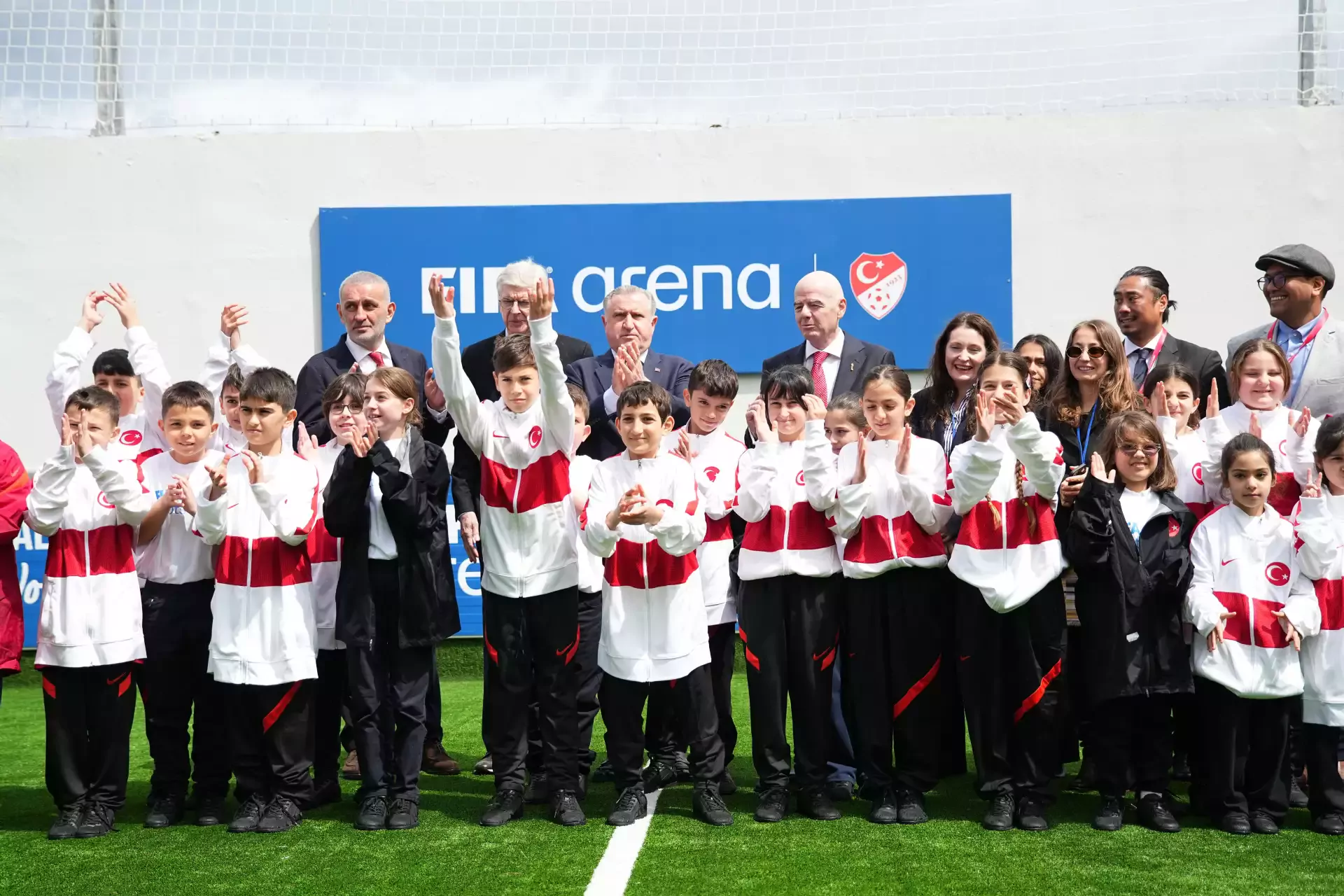 "FIFA Arena" projesinin Türkiye açılışı yapıldı