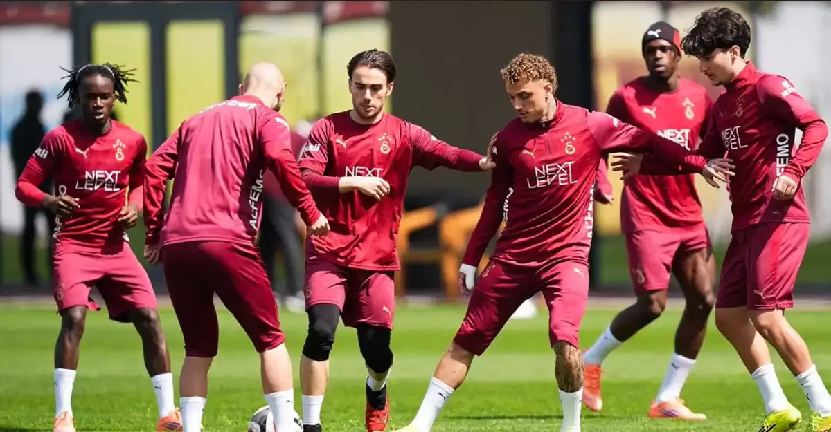 Galatasaray, deplasmanda oynayacağı Gençlerbirliği maçının hazırlıklarına başladı