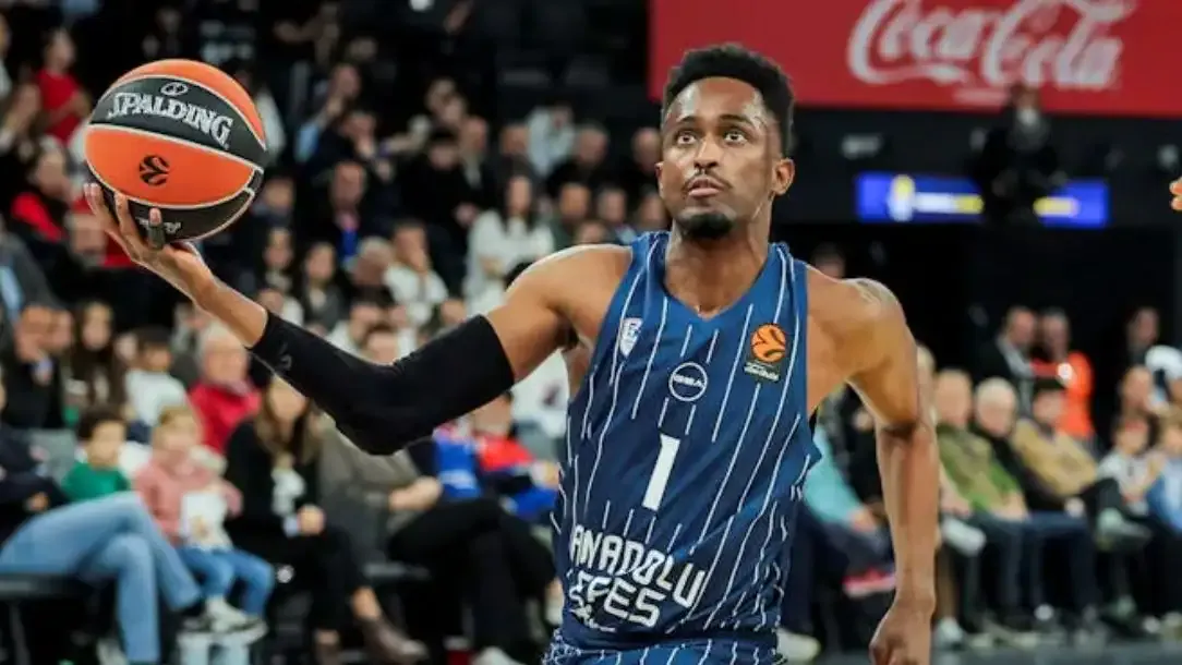 Anadolu Efes Maccabi Tel Aviv'e 103-89 mağlup oldu