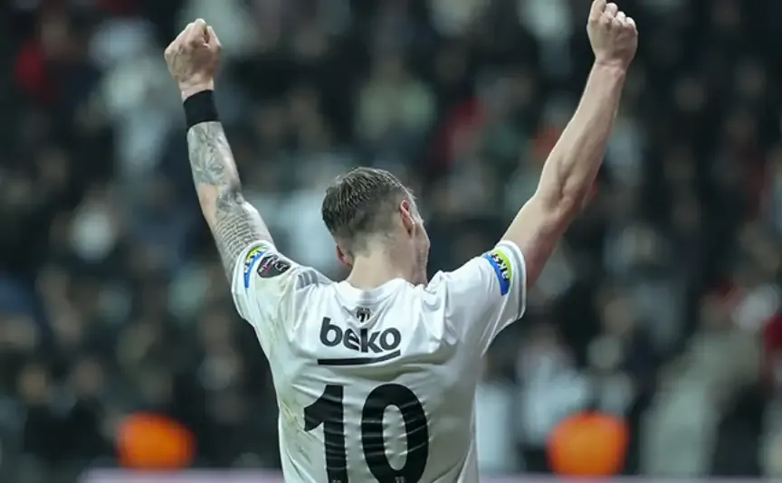 Wout_Weghorst