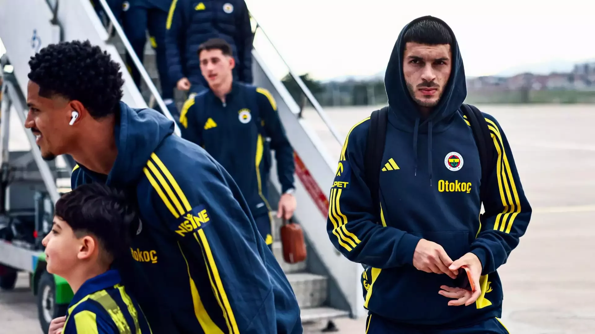 Fenerbahçeli milli futbolcu Oğuz Aydın