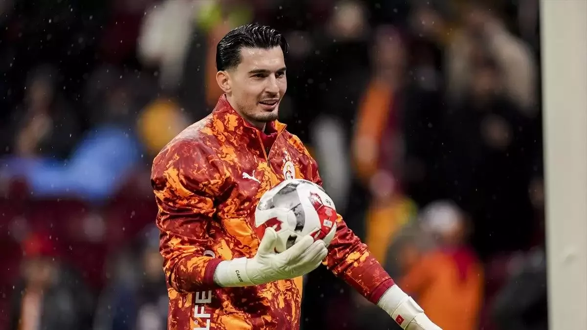Uğurcan Çakır, Trabzonspor taraftarının tepkisi hakkında konuştu: "Hoşuma gidiyor"