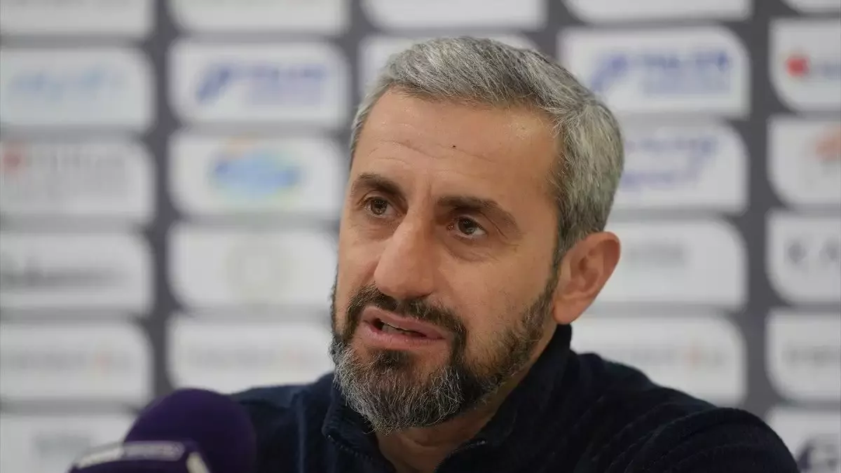 Serkan Özbalta, Erzurumspor'da devam edecek mi? Canlı yayında açıkladı...