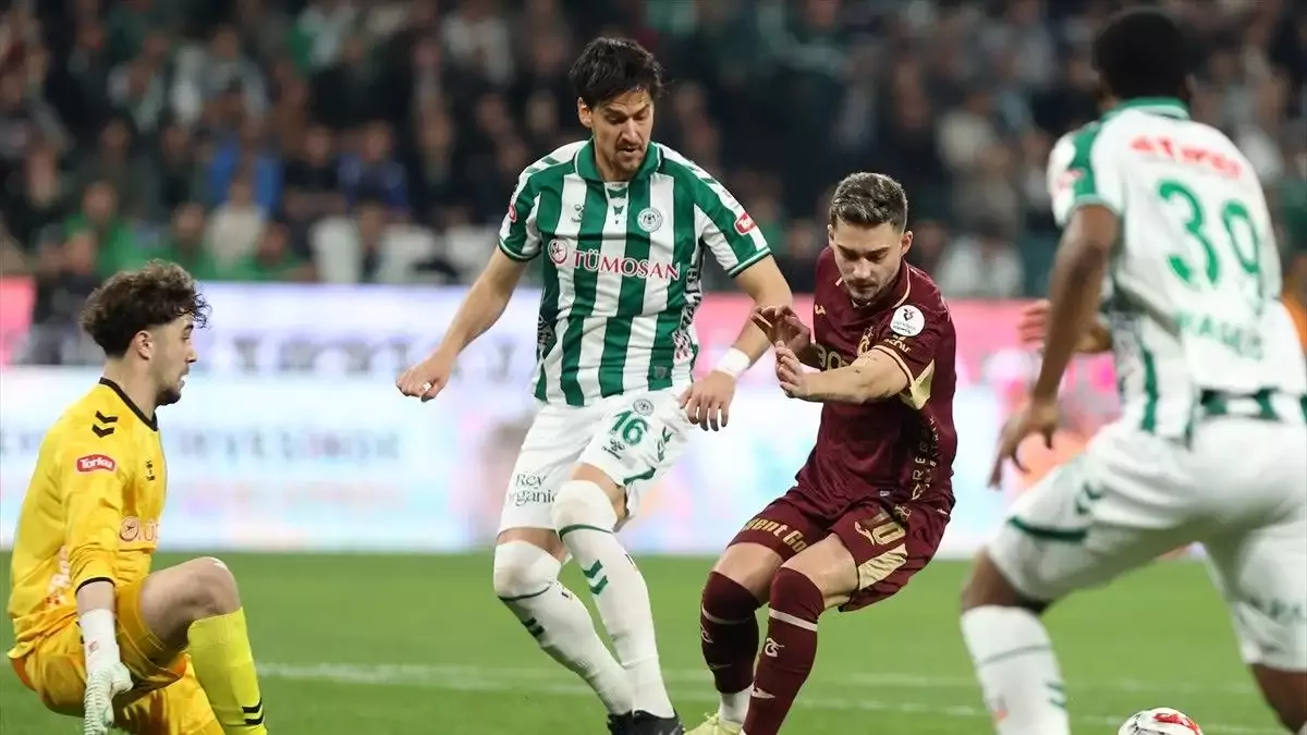 Ernest Muçi, Trabzonspor'da kalacak mı? Başkan Ertuğrul Doğan canlı yayında açıkladı