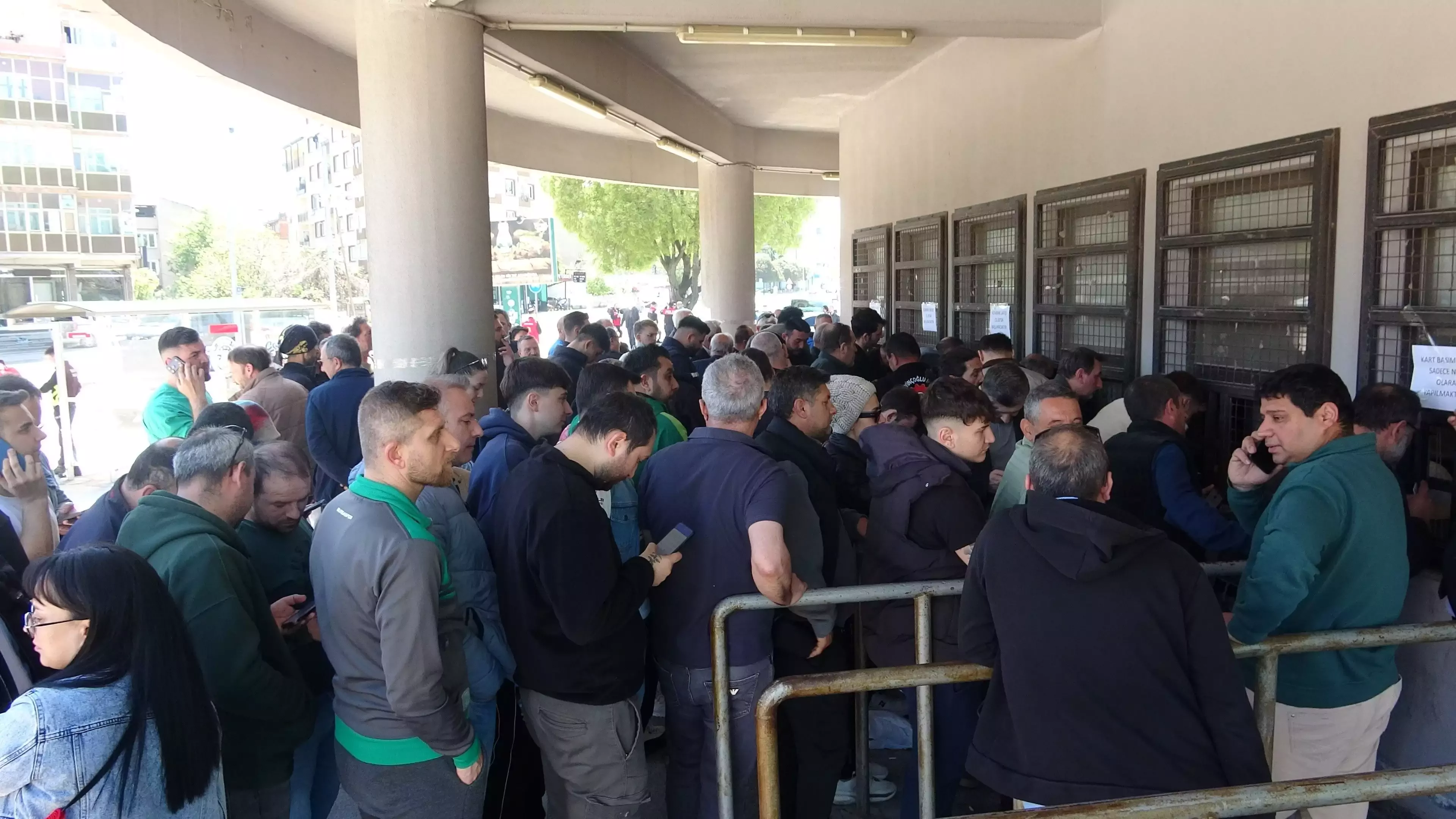 Bursaspor taraftarından kombinelere yoğun ilgi