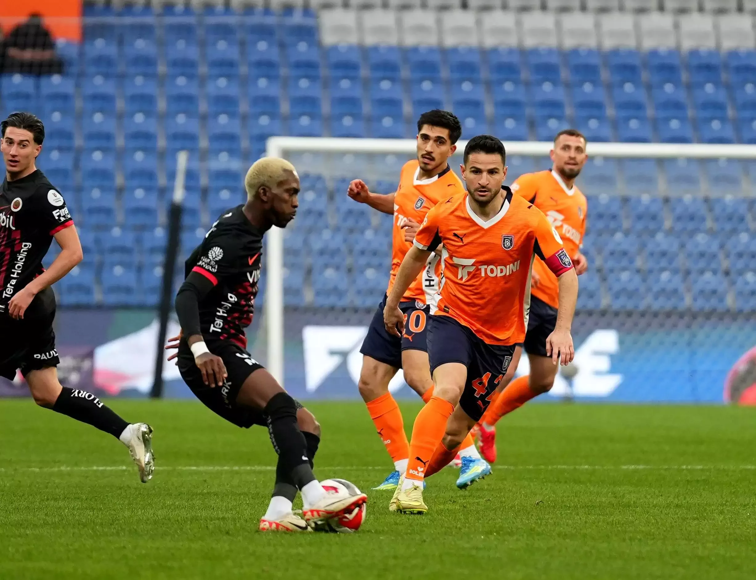 Ömer Ali Şahiner / Başakşehir-Gençlerbirliği