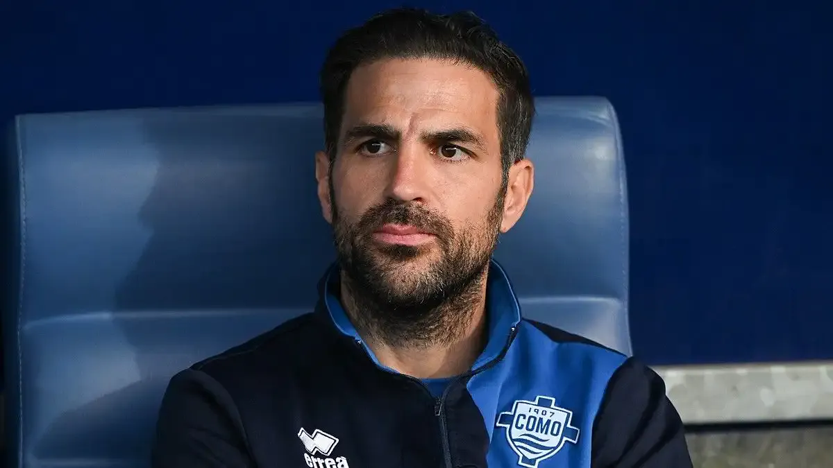 Guardiola'nın veliahtı Fabregas ayın teknik direktörü seçildi!