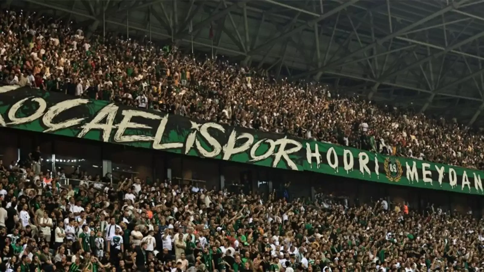 Kocaelispor'dan Galatasaray'a cevap! Yönetim, taraftarla deplasman tribününde olacak