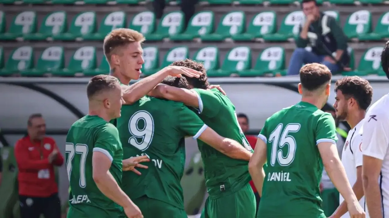 Ilya Sadygov gol attı! Küme düşen Serik Spor, taraftarına galibiyetle veda etti