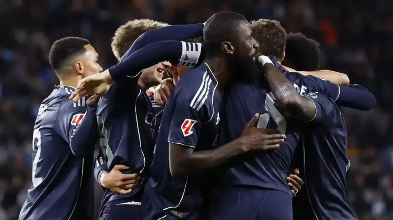 Real Madrid, yolların ayrılacağı iddia edilen Antonio Rüdiger için ters köşe yaptı  