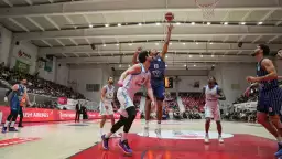 Anadolu Efes, Aliağa Petkimspor deplasmanında kazandı