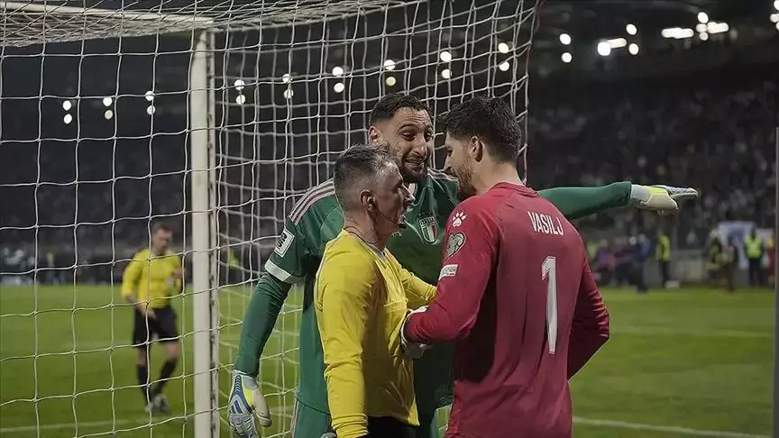 İtalya'da yer yerinden oynadı! Bakandan Federasyona istifa çağrısı