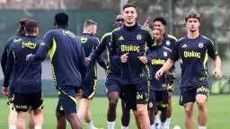 Fenerbahçe'de derbi mesaisi sürüyor