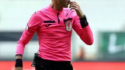 Süper Lig'de 30. hafta hakemleri açıklandı! İşte Galatasaray, Fenerbahçe, Trabzonspor ve Beşiktaş maçlarının hakemleri...