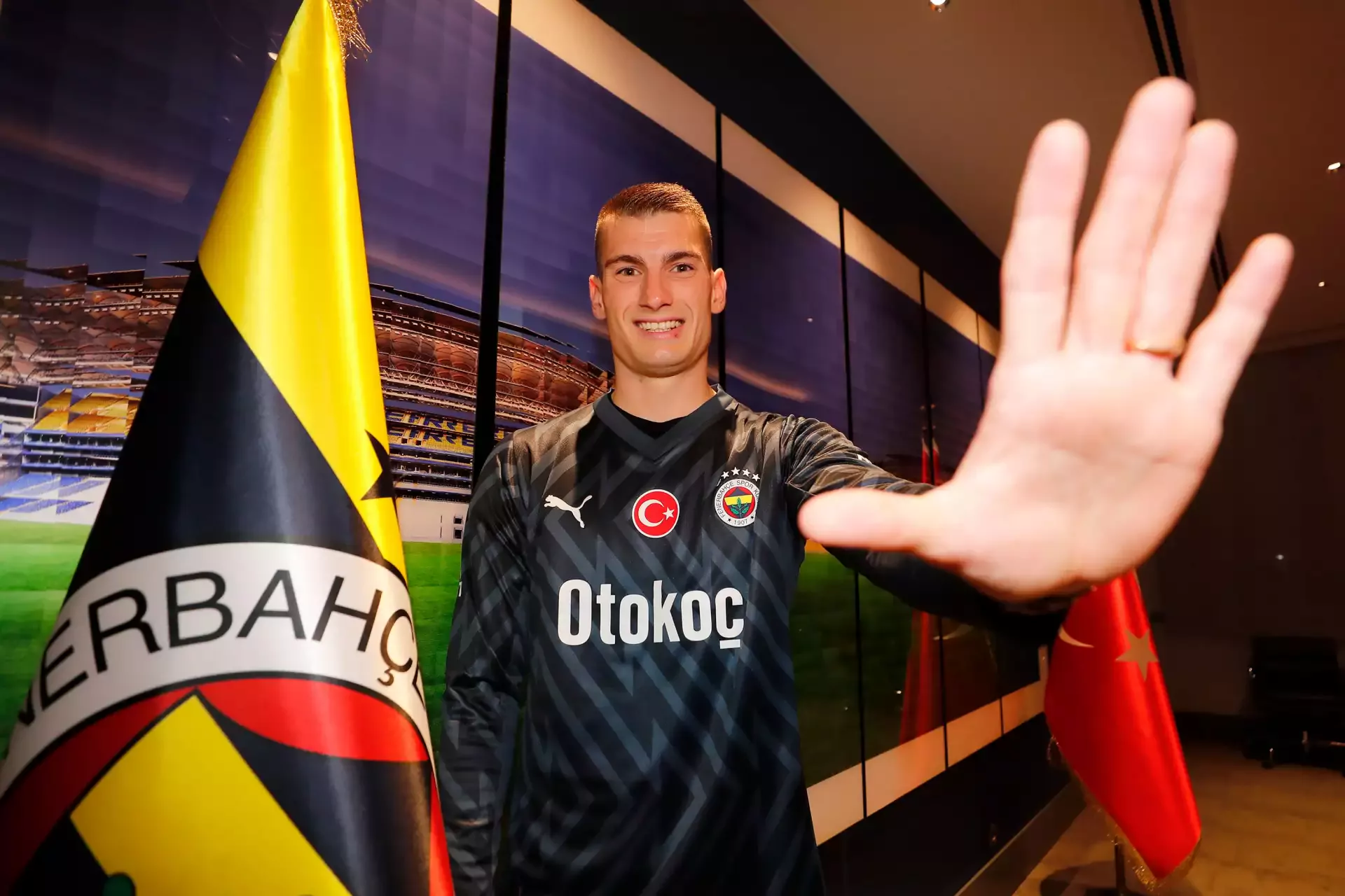 Dominik Livakovic