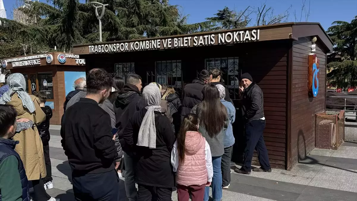 TFF'nin cezasına Trabzonspor'dan yanıt: Kulüp indirim yaptı, taraftar gişelere akın etti