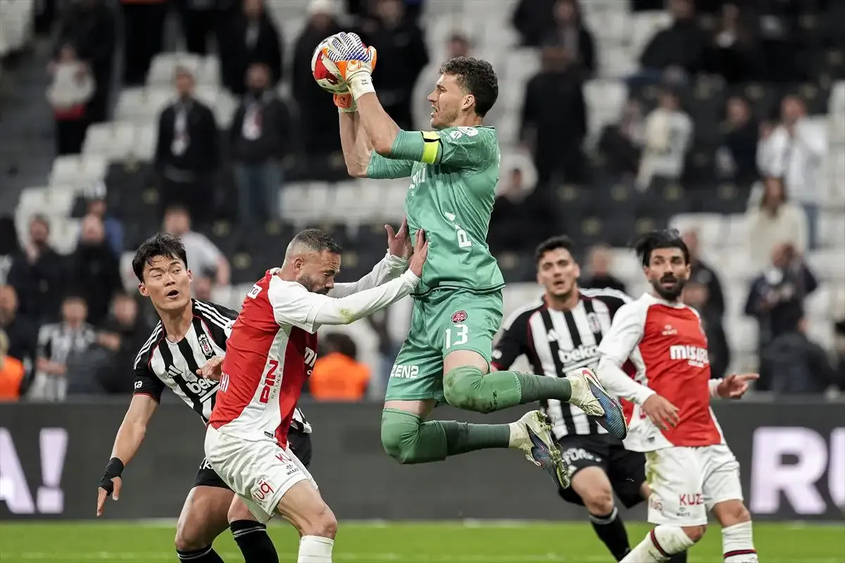 Karagümrük cephesinden Beşiktaş maçı yorumu: “1 puanla gururluyuz”