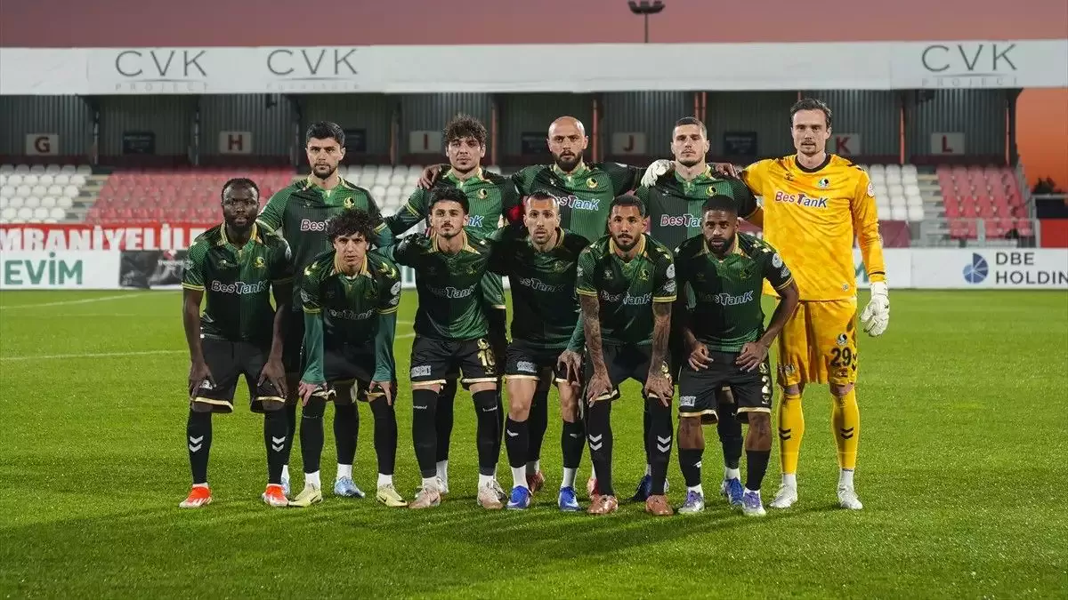 Küme düşen Sakaryaspor'da teknik direktör Mustafa Dalcı dönemi sona erdi