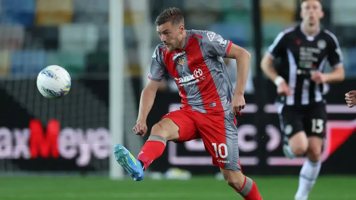 Serie A'da kümede kalma yarışı son haftaya taşındı! Vardy...