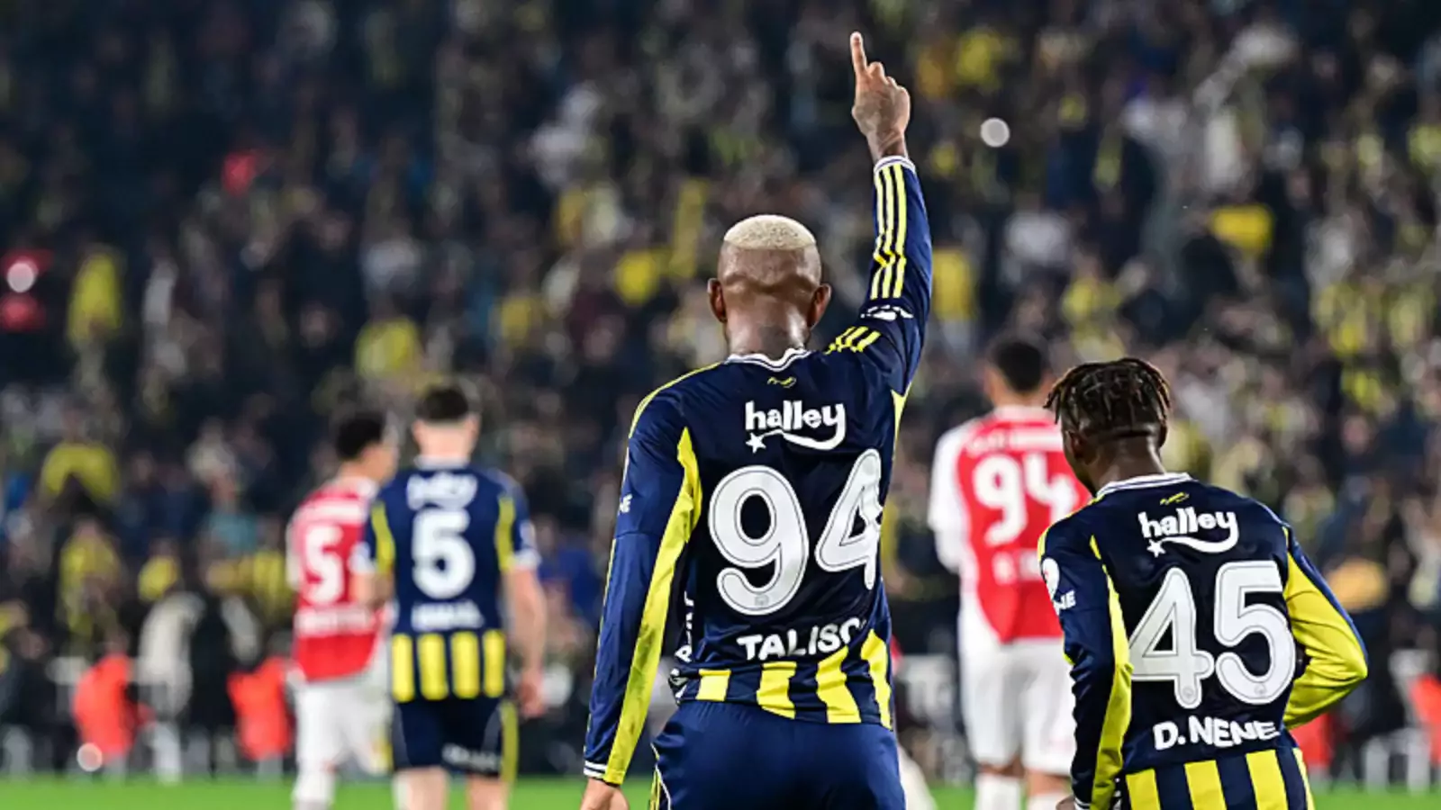 Talisca kararı çıktı! Fenerbahçe’de üç kritik gelişme