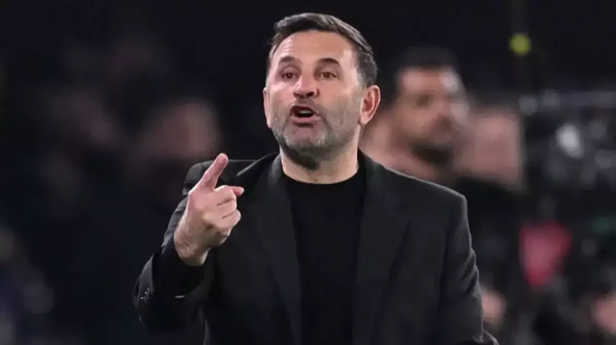 İşte Galatasaray'da Okan Buruk transferini çok istediği iki yerli futbolcu! Resmi teklif yapılacak