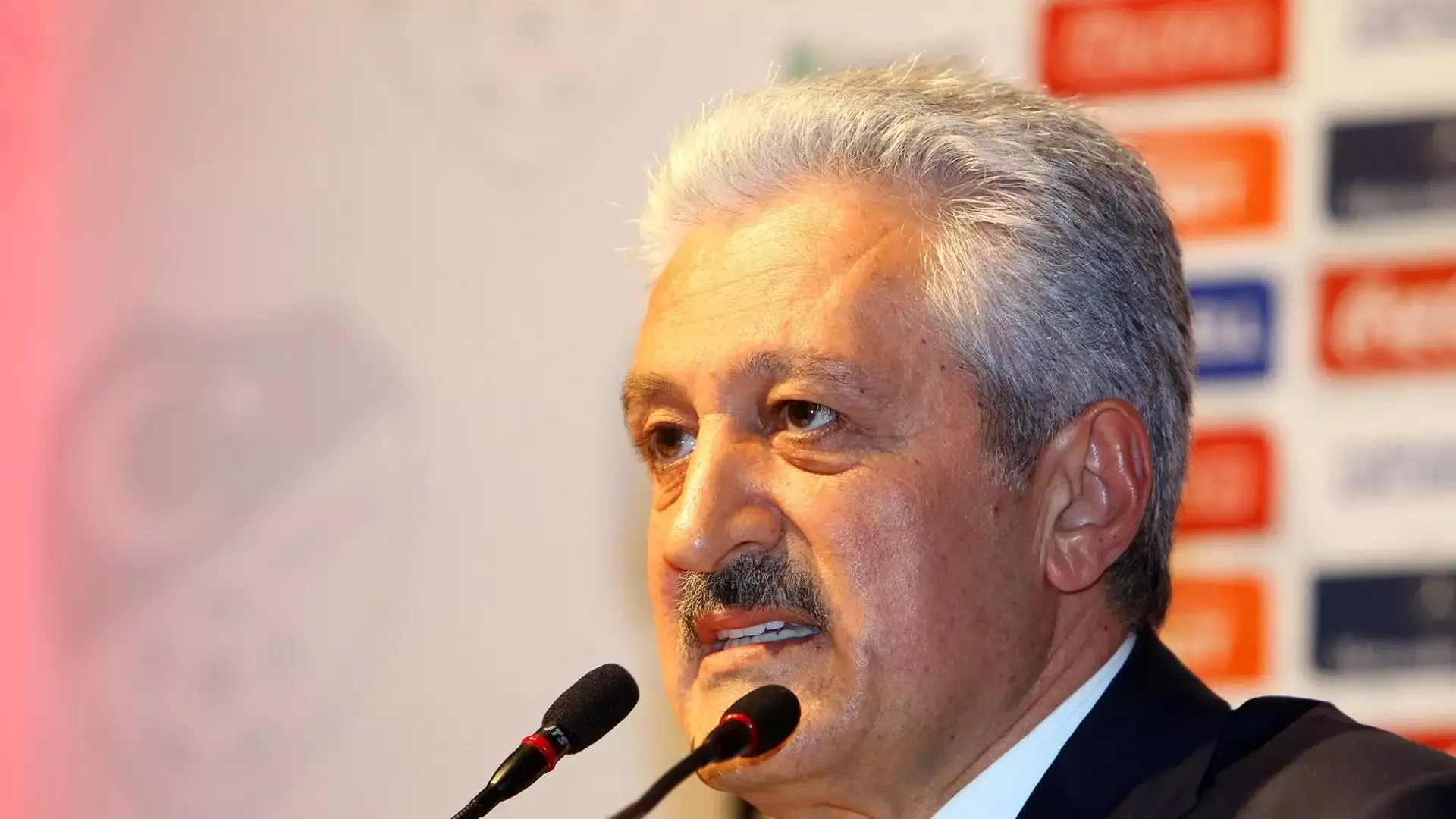 Mehmet Ali Aydınlar, Fenerbahçe başkanlığına adayı olmayacağını açıkladı!
