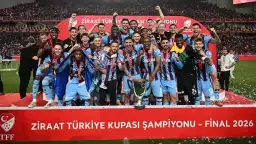 Anthony Nwakaeme ve Edin Visca kupayla veda etti