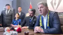 Hakan Safi'den Aziz Yıldırım'a gönderme