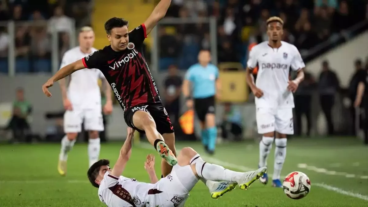 Gençlerbirliği'nin 17'lik yeteneği Erk Arda Aslan, Trabzonspor'u sarstı!