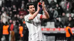 Beşiktaş'ta bir devrin sonu: Necip Uysal futbolu bıraktı!