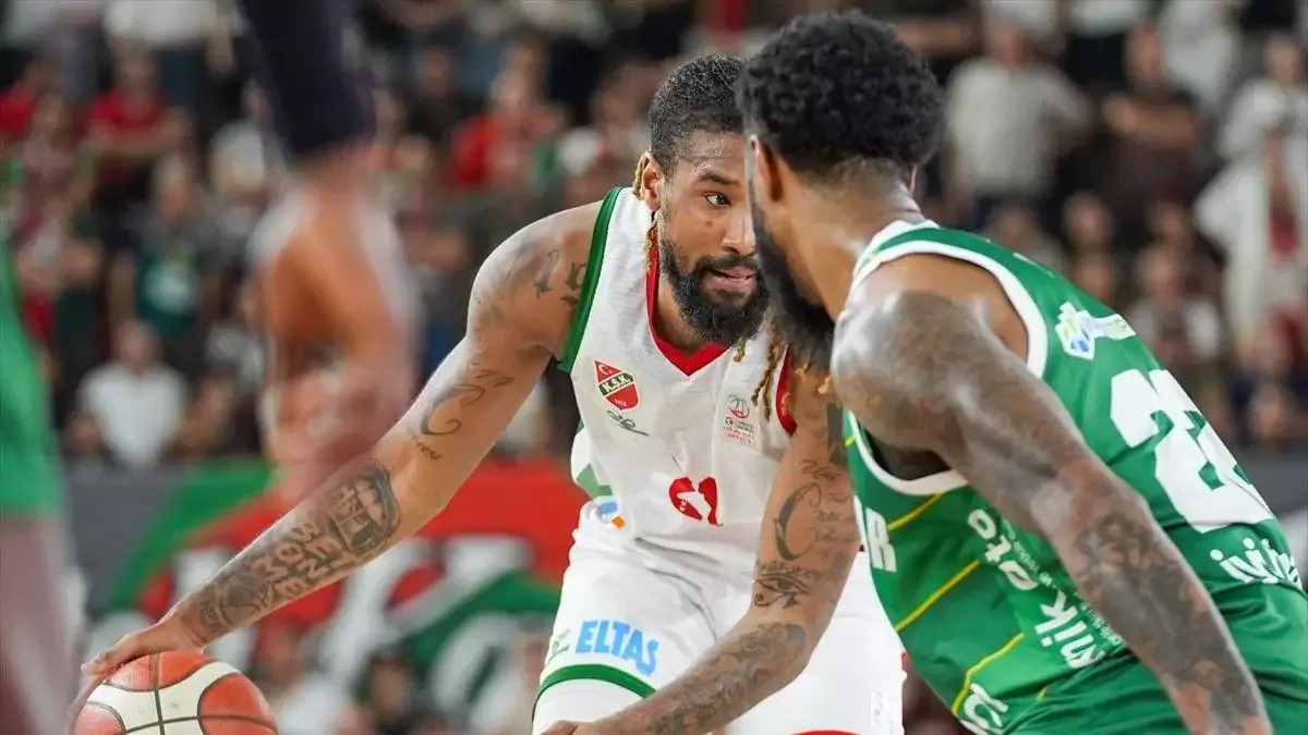 Karşıyaka son salise basketiyle ligde kaldı: İzmir'de inanılmaz bir son!
