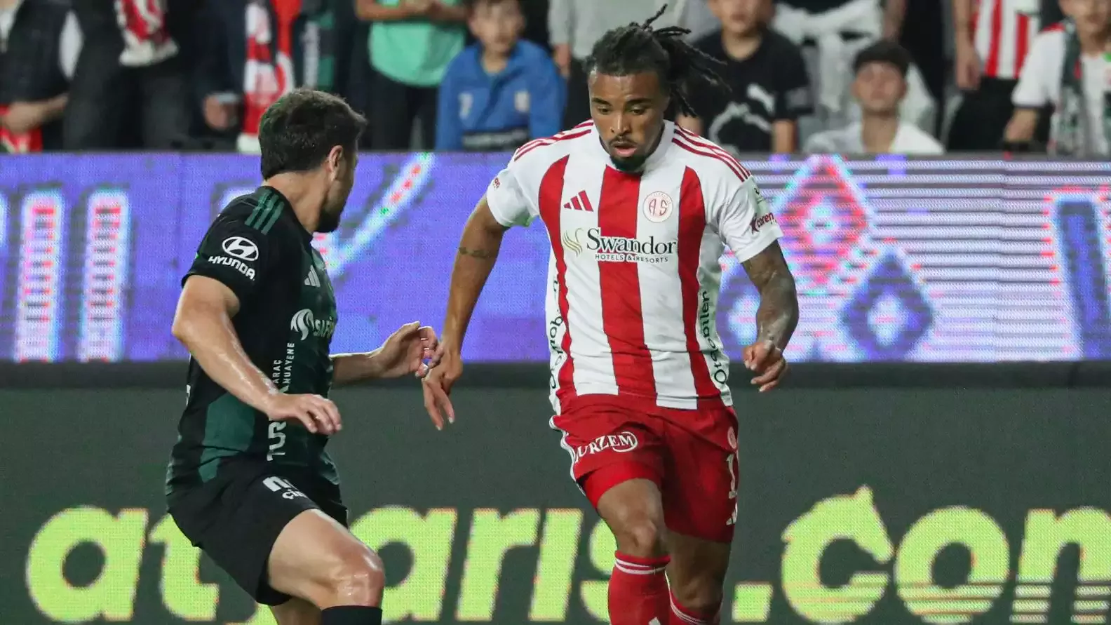 Antalyaspor'a galibiyet yetmedi! Küme düştüler...