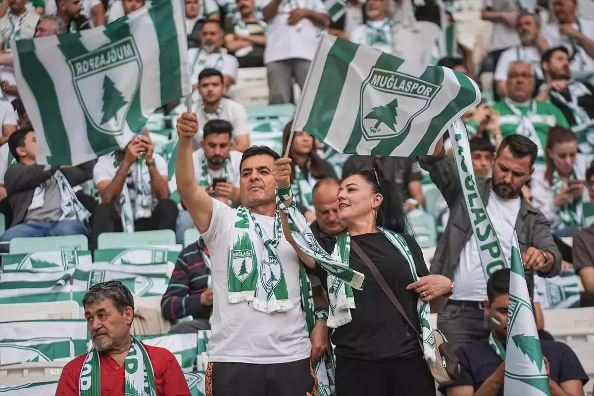 Muğlaspor taraftarları