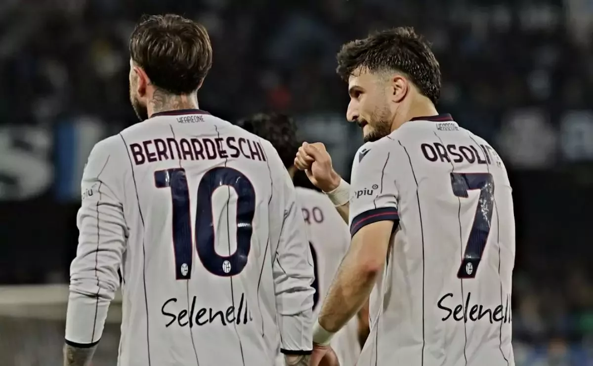 Bernardeschi (0-1) - Orsolini (0-2)