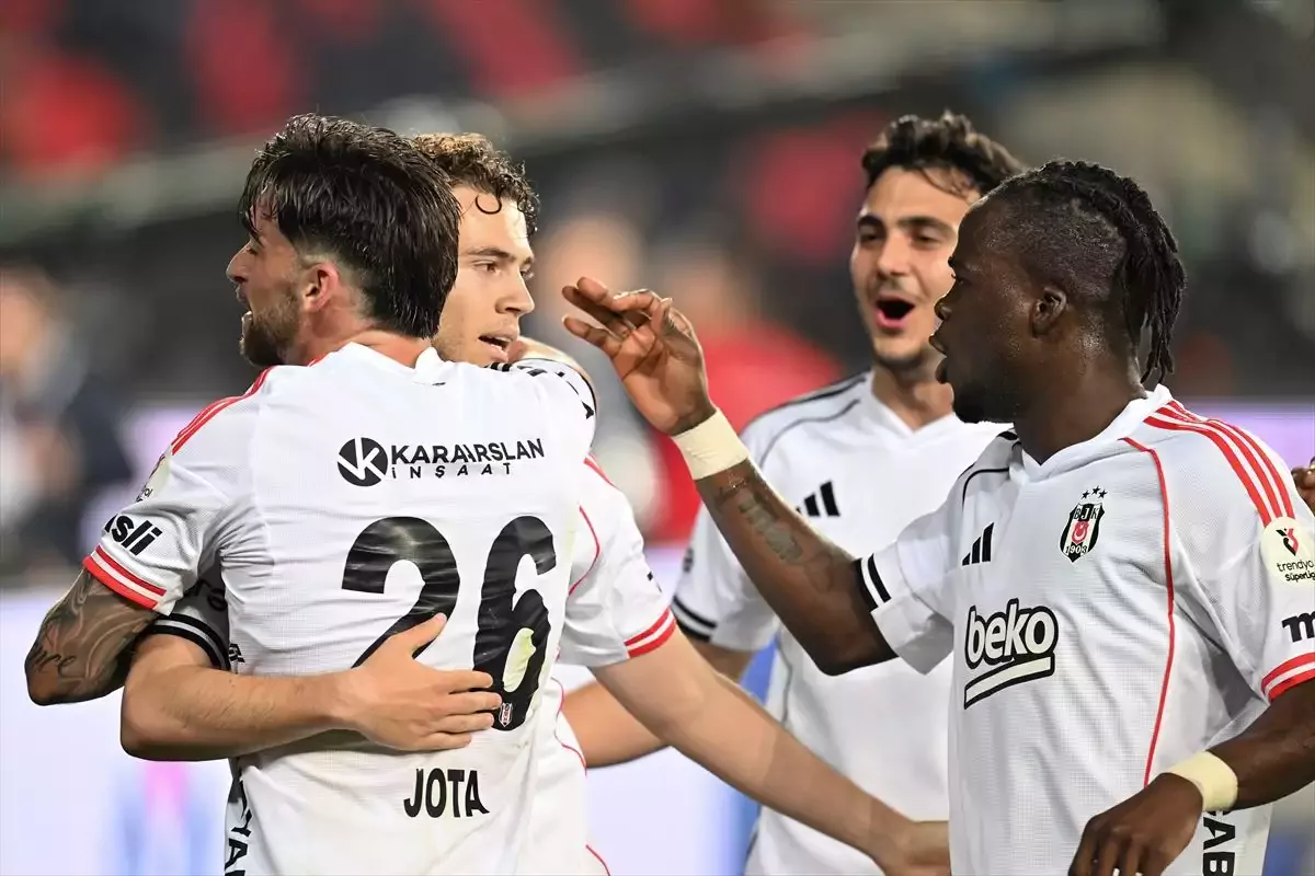 Beşiktaş, Gaziantep FK deplasmanından 3 puanla döndü!