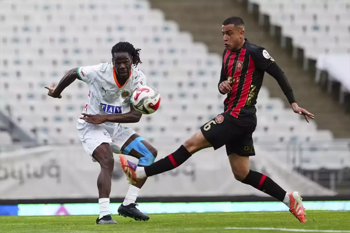 Fatih Karagümrük - Alanyaspor maçı