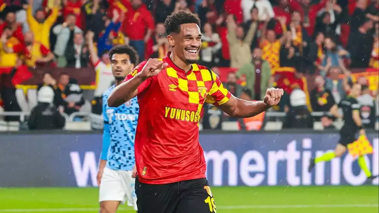 Göztepe'nin kasası dolacak: Eski golcüye dev teklif!