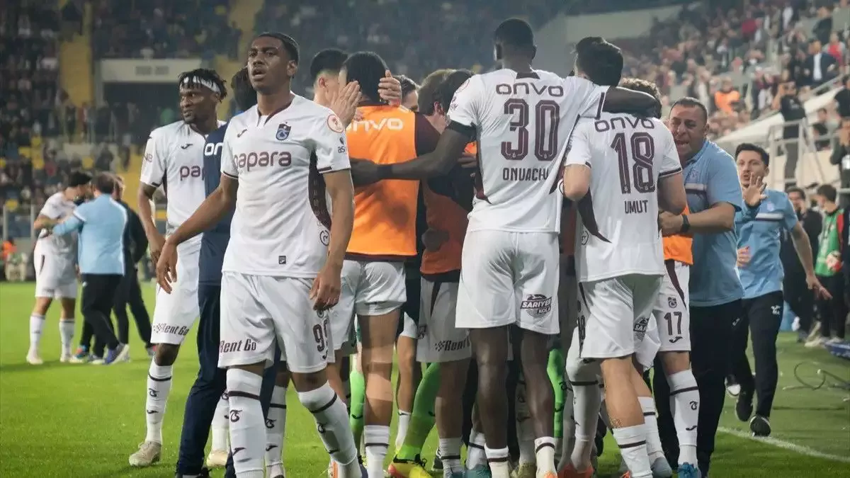 Eryaman'da muhteşem geri dönüş! Trabzonspor finalde