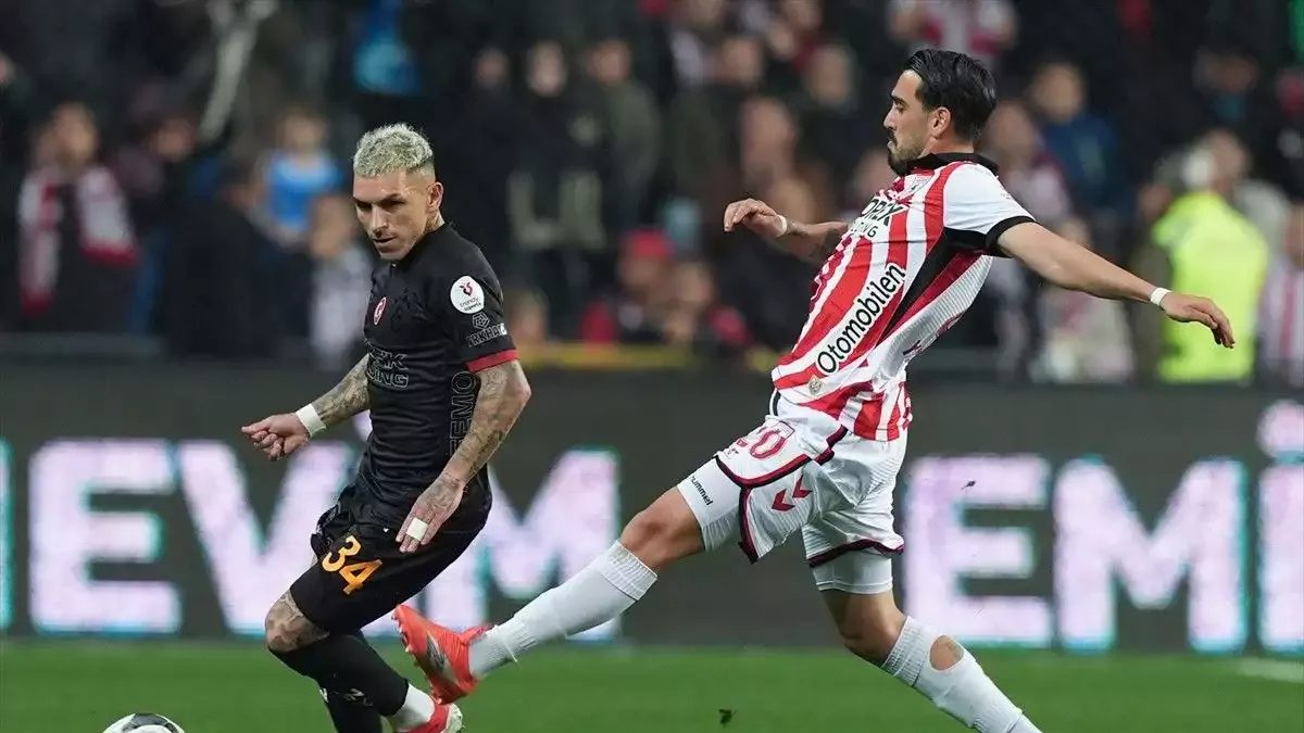 Lucas Torreira ayrılıyor mu? Okan Buruk karar verdi