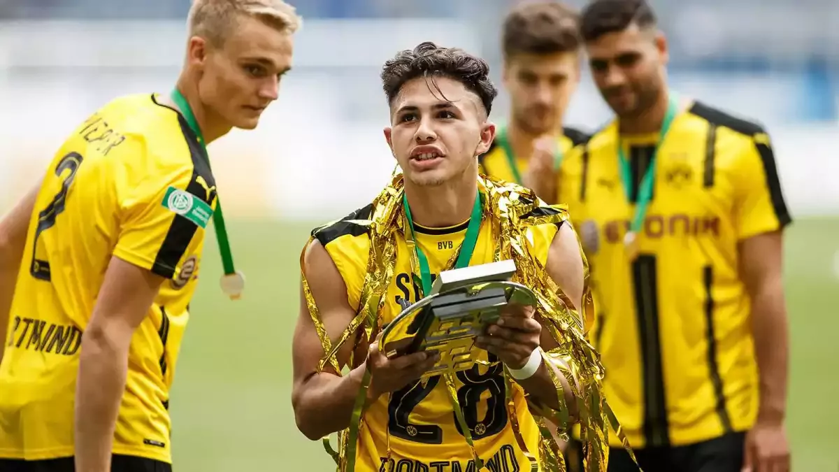 Dortmund’da yeniden doğan hikaye: 22 yaşında futbolu bırakmıştı!