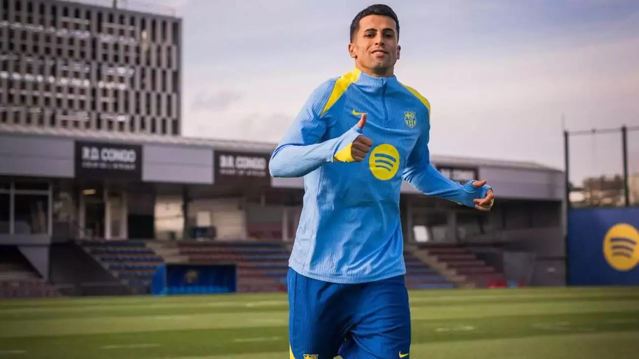 Kupa koleksiyoncusu Joao Cancelo tarihe geçti: Kaldı Fransa!