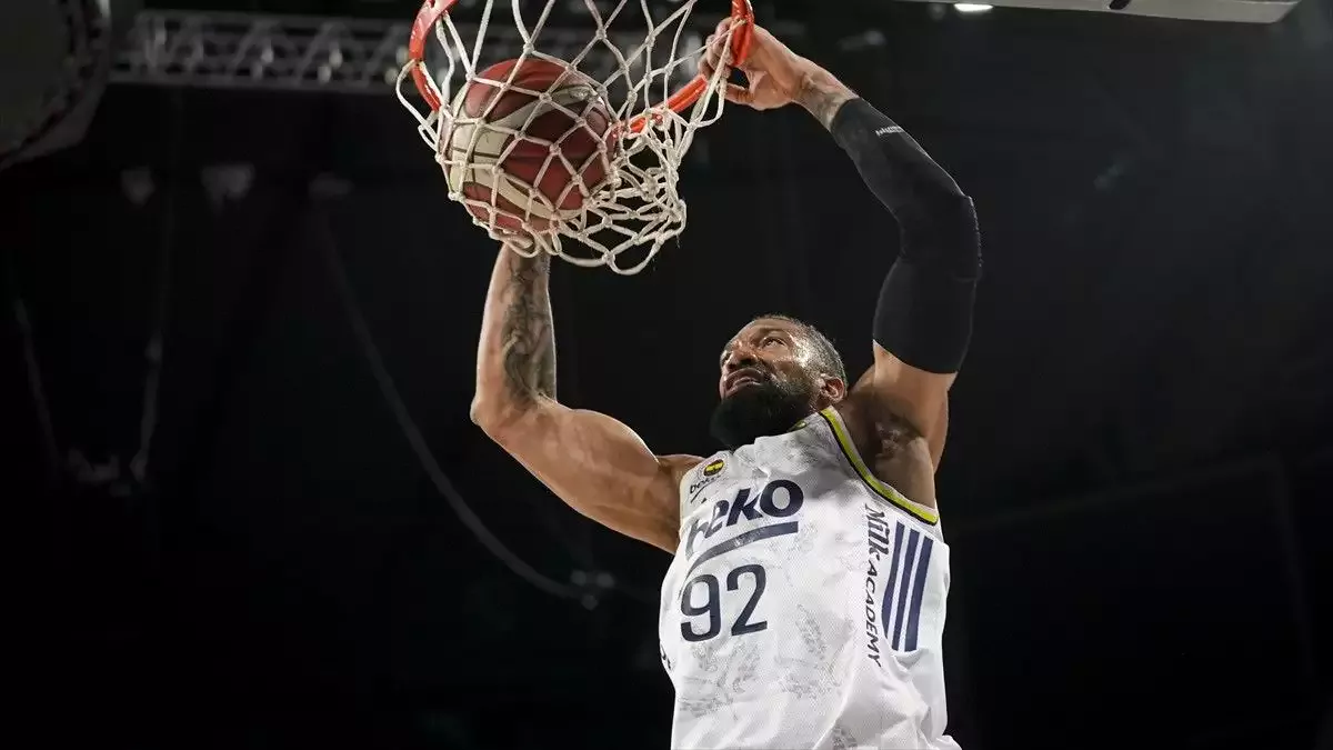 Basketbol Süper Ligi'nde ilk yarı final eşleşmesi belli oldu: Fenerbahçe Beko - Anadolu Efes